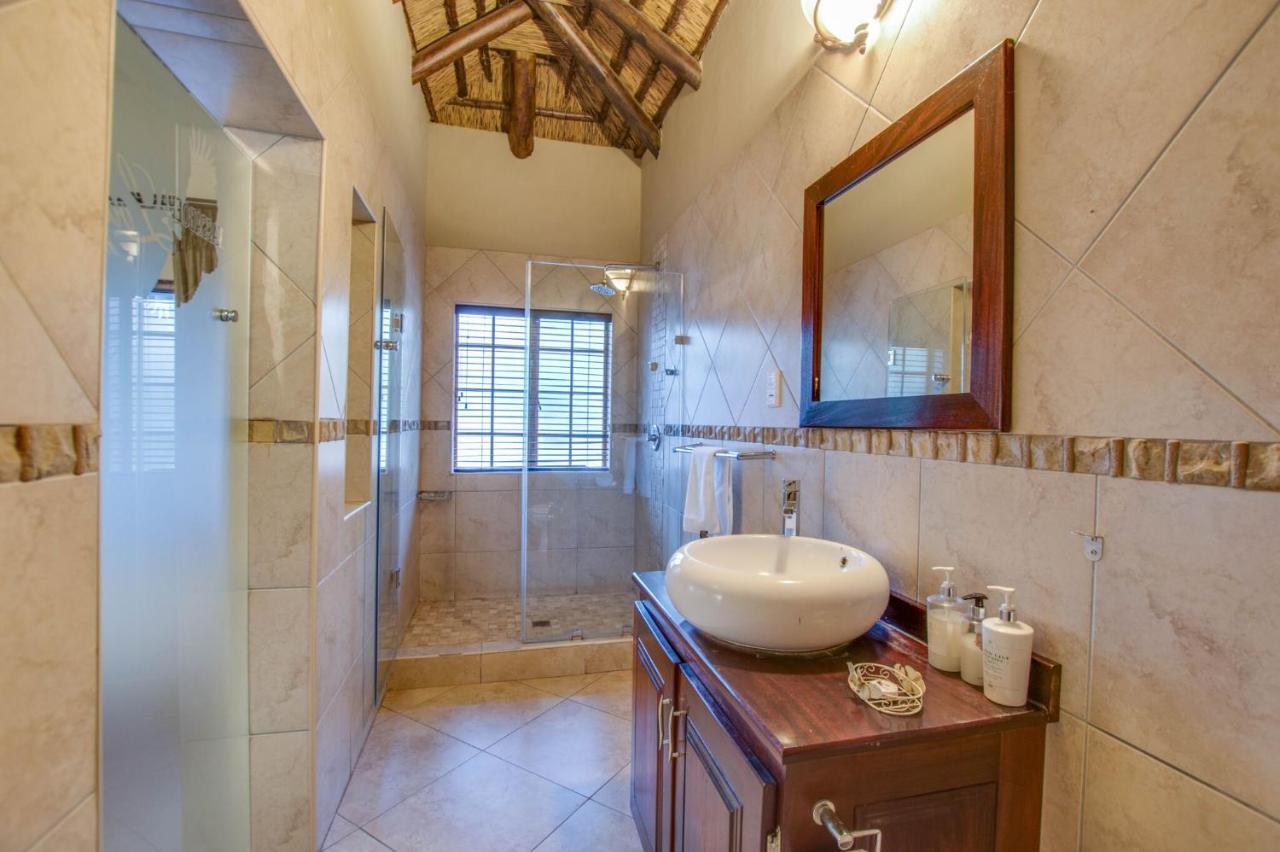 Kassaboera Lodge Hartbeespoort Exterior foto
